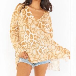 Show Me Your Mumu - Cliffside Sweater size large - EUC